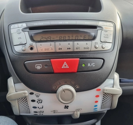 Peugeot 107 cena 13200 przebieg: 160000, rok produkcji 2011 z Tuchola małe 352